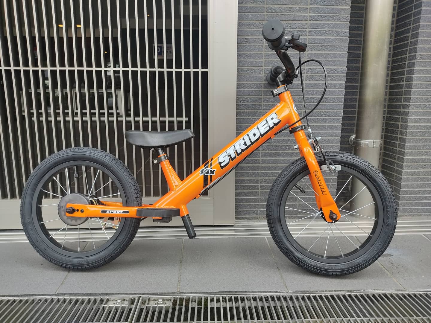 自転車本体ストライダー14x